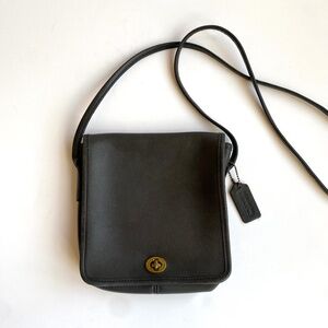 RARE Vintage Coach 9620 Compact Pouch Black Crossbody Very Clean